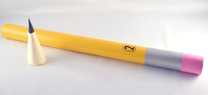 Insanely Cute DIY Giant Pencil Prop For Under $3 (Free Printable Pattern)