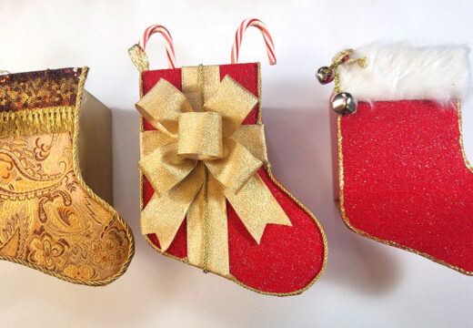 No-Sew red and gold Christmas stockings with ribbon and bows